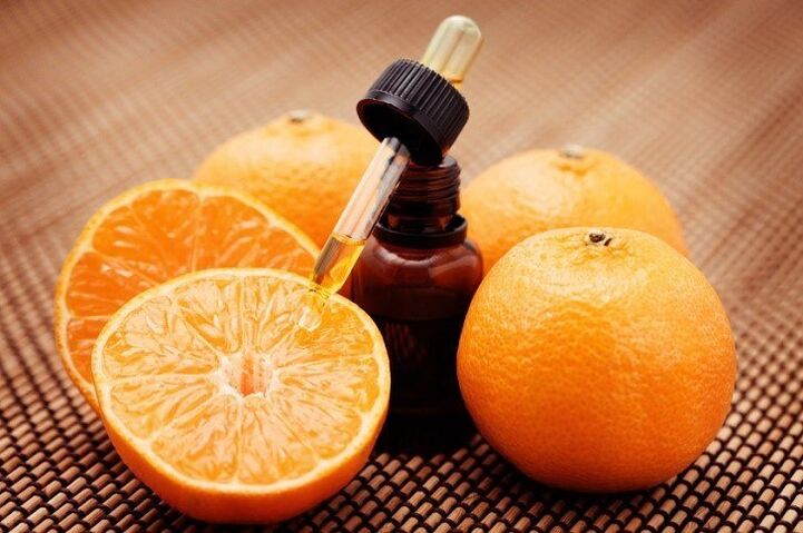 Portakal esansiyel yağı harika bir cilt toniğidir